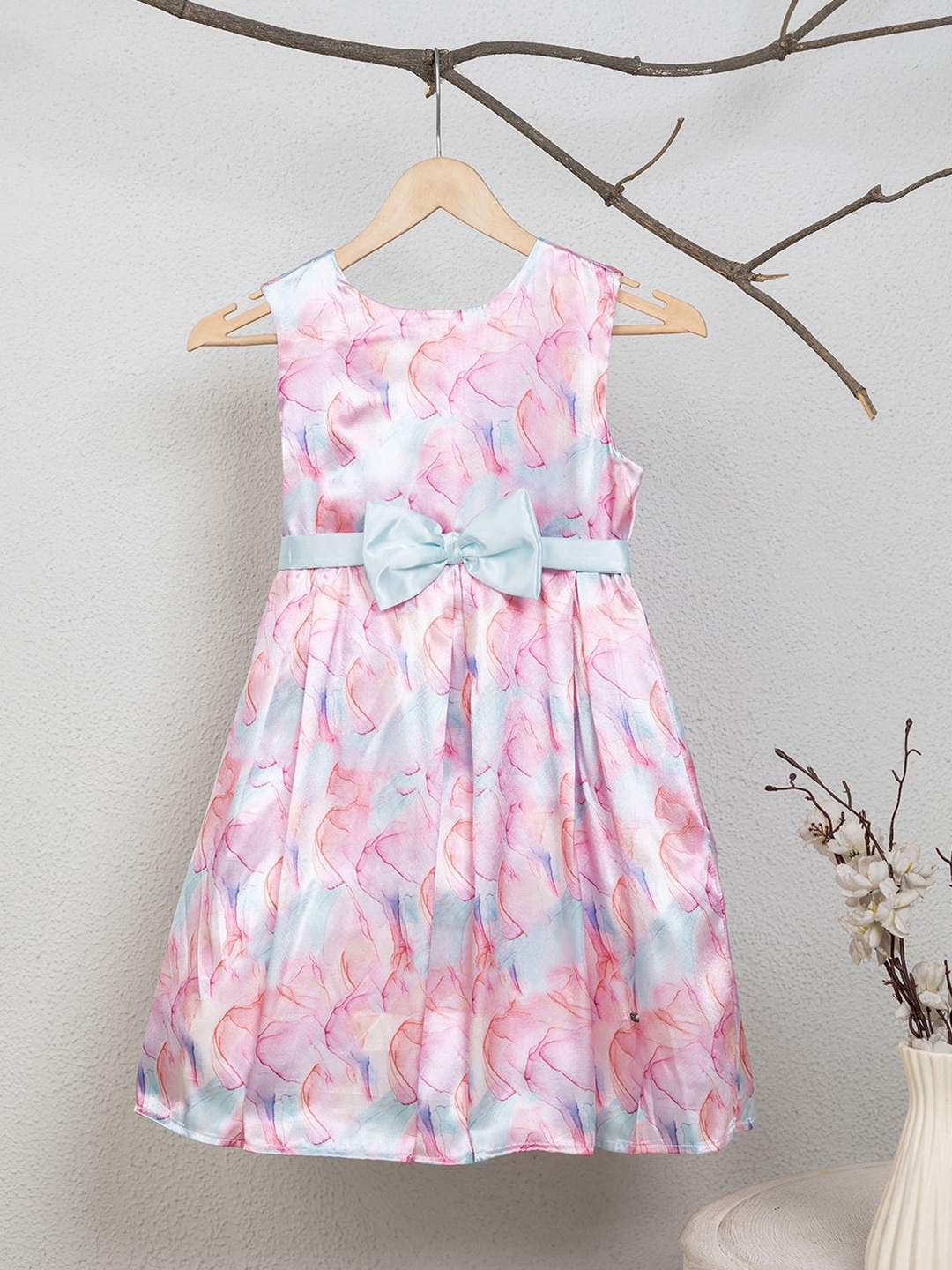 Purple United Kids Girls Abstract Printed Satin Fit & Flare Dress with Belt, Pink
Purple United Kids Girls Abstract Printed Satin Fit & Flare Dress with Belt, Pink