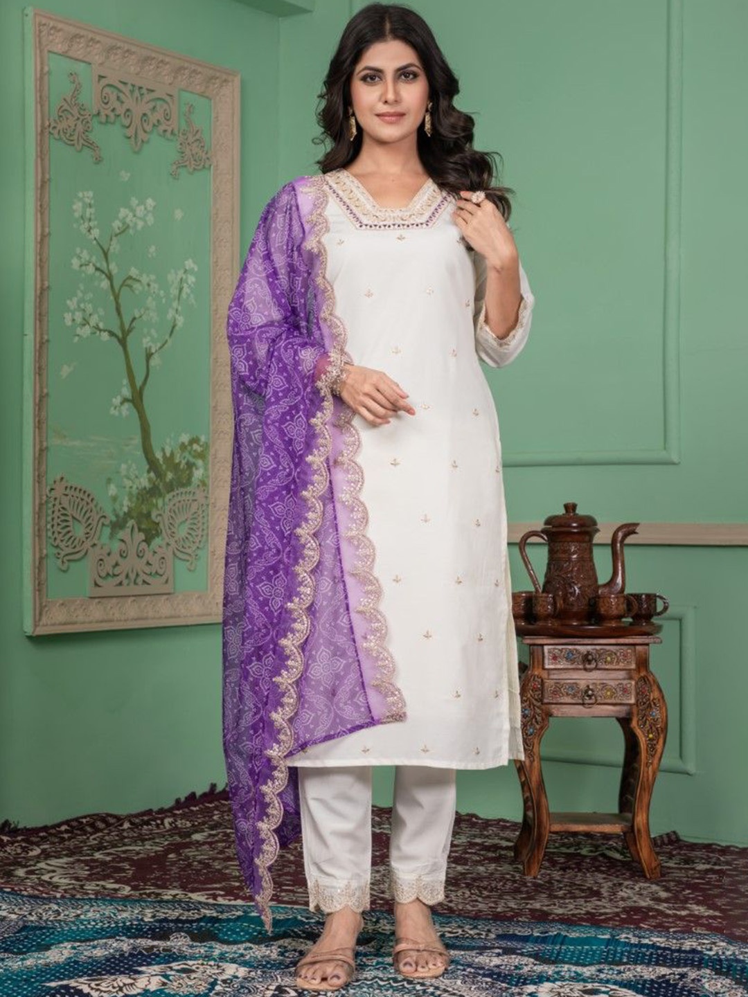 C J Enterprise Ethnic Motifs Embroidered V-Neck Straight Kurta With Trousers & Dupatta, White
C J Enterprise Ethnic Motifs Embroidered V-Neck Straight Kurta With Trousers & Dupatta, White