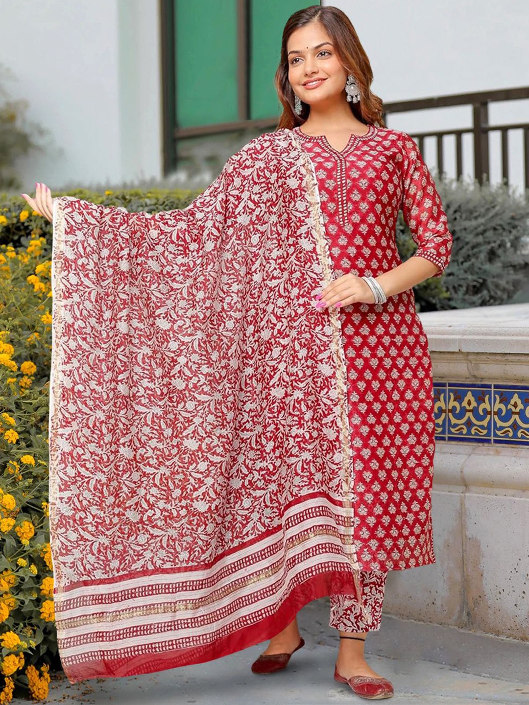 Moda Rapido Women Ethnic Motifs Printed Regular Kurta with Trousers & With Dupatta, Maroon
Moda Rapido Women Ethnic Motifs Printed Regular Kurta with Trousers & With Dupatta, Maroon