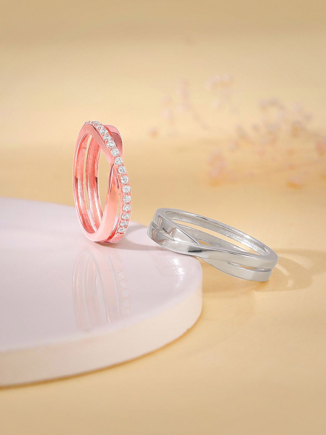 GIVA Unisex Set Of 2 Rhodium & Rose Gold-Plated 925 Sterling Silver Couple Band Rings
GIVA Unisex Set Of 2 Rhodium & Rose Gold-Plated 925 Sterling Silver Couple Band Rings