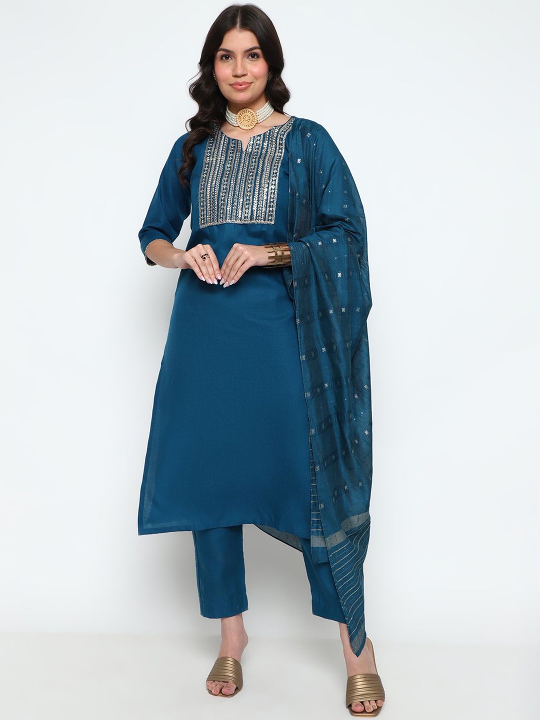 KALINI Floral Yoke Design Thread Work Notch Neck Straight Kurta With Trousers & Dupatta, Teal
KALINI Floral Yoke Design Thread Work Notch Neck Straight Kurta With Trousers & Dupatta, Teal