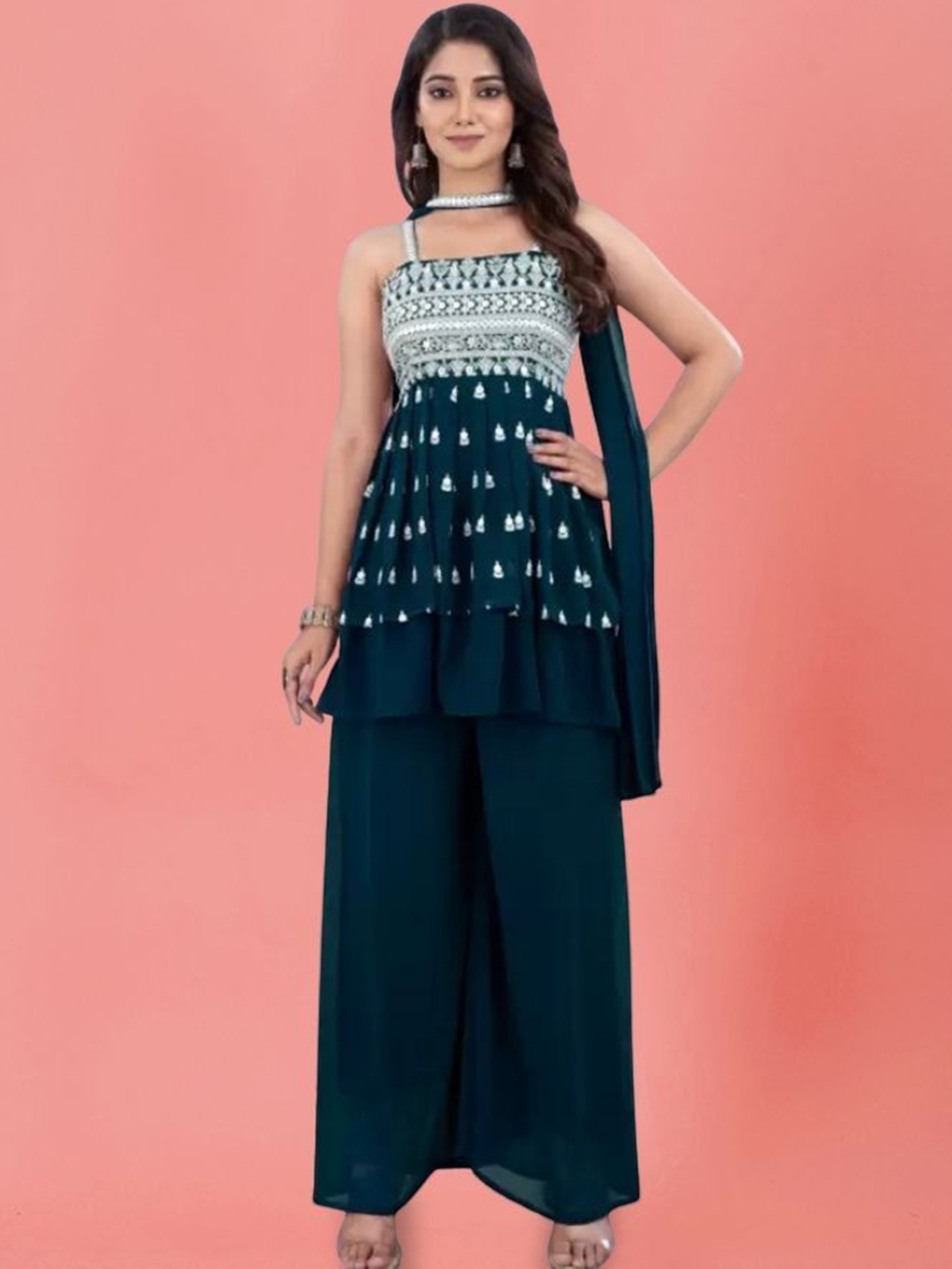 PARROT CREATION Floral Embroidered Sequinned Square Neck Kurti with Sharara & Dupatta, Green
PARROT CREATION Floral Embroidered Sequinned Square Neck Kurti with Sharara & Dupatta, Green