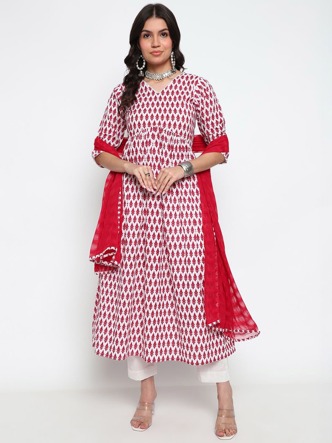 KALINI Ethnic Motifs Printed V Neck Empire A Line Pure Cotton Kurta With Trousers, Pink
KALINI Ethnic Motifs Printed V Neck Empire A Line Pure Cotton Kurta With Trousers, Pink