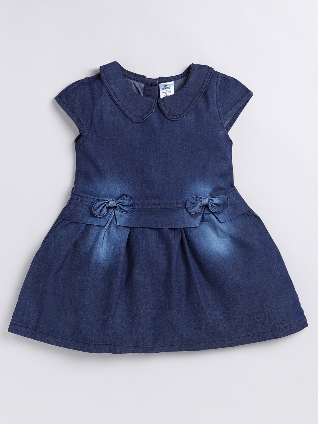 Here&Now X Denikid Girls Pure Cotton Peter Pan Collar Cap Sleeves Denim A-Line Dress, Blue
Here&Now X Denikid Girls Pure Cotton Peter Pan Collar Cap Sleeves Denim A-Line Dress, Blue