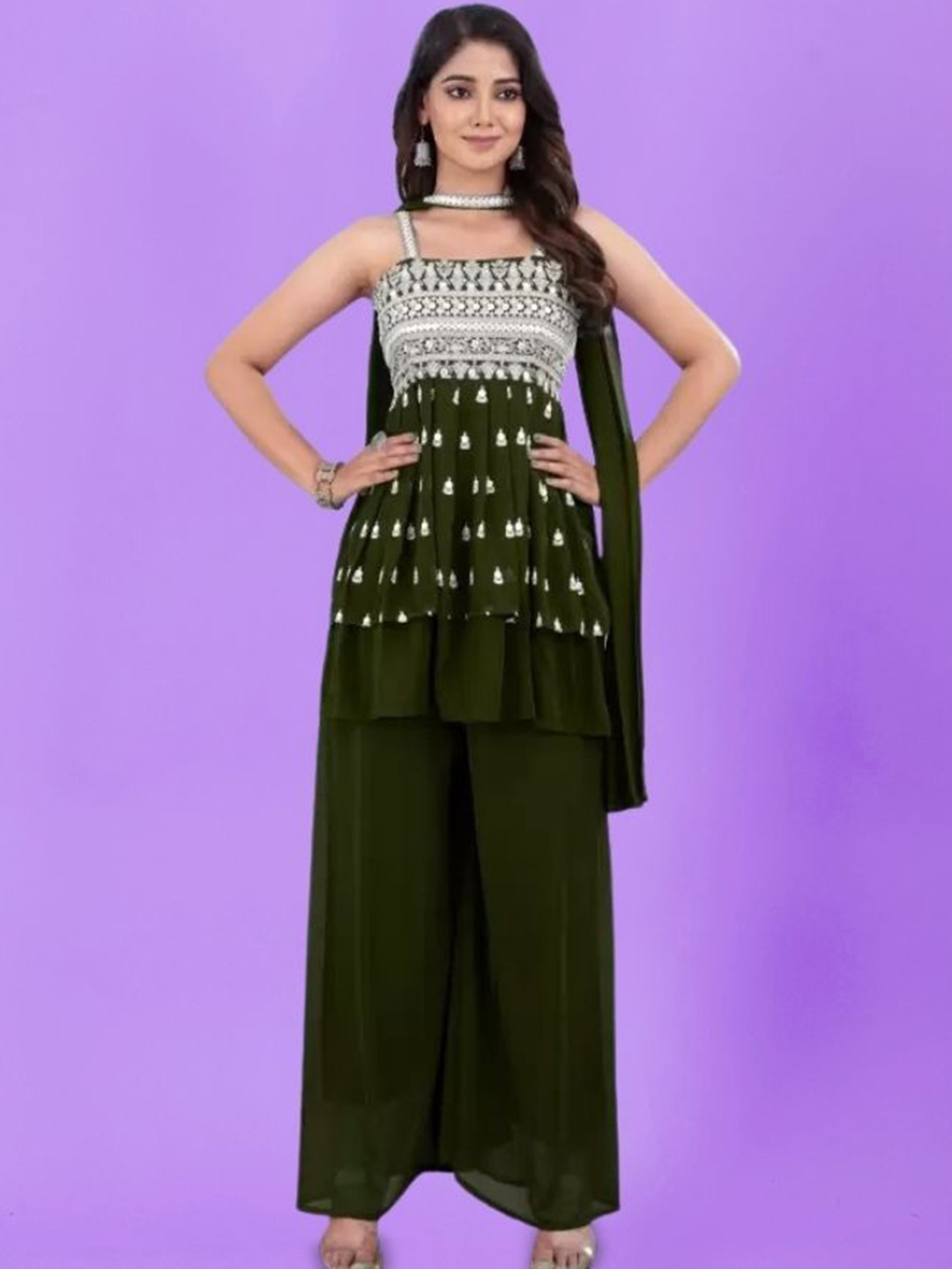 PARROT CREATION Floral Embroidered Sequinned Square Neck Kurti with Sharara & Dupatta, Green
PARROT CREATION Floral Embroidered Sequinned Square Neck Kurti with Sharara & Dupatta, Green