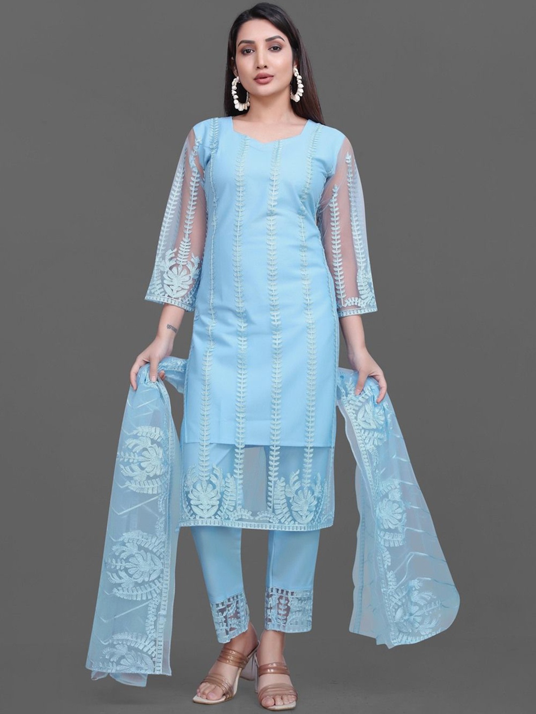 Bought First Floral Embroidered Net Straight Kurta With Trousers And Dupatta, Turquoise blue
Bought First Floral Embroidered Net Straight Kurta With Trousers And Dupatta, Turquoise blue