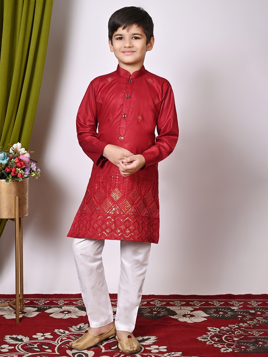 Cae Boys Geometric Embroidered Sequinned Mandarin Collar Straight Kurta with Pyjamas, Maroon
Cae Boys Geometric Embroidered Sequinned Mandarin Collar Straight Kurta with Pyjamas, Maroon