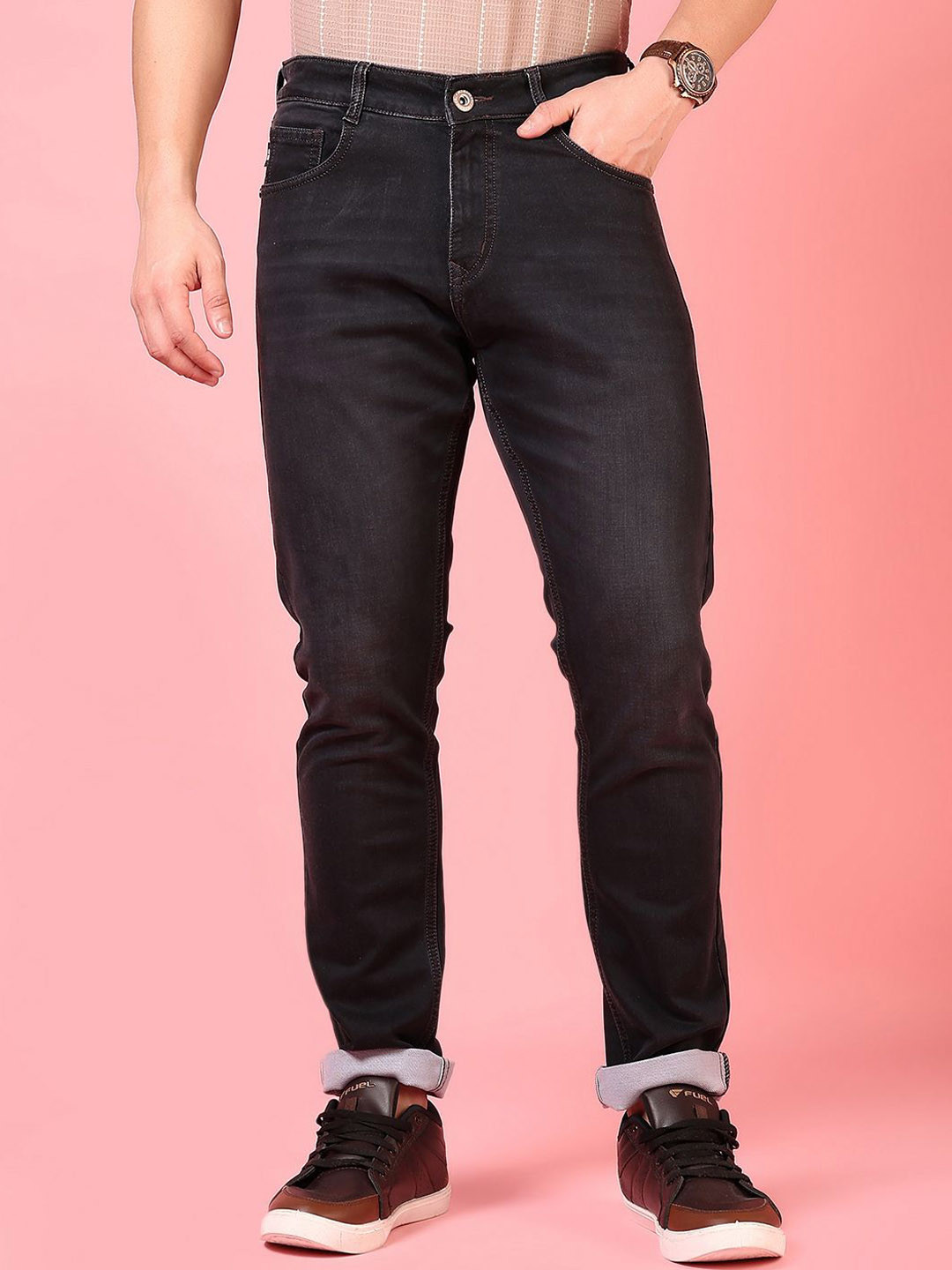 V-Mart Men Light Fade Jeans, Grey
V-Mart Men Light Fade Jeans, Grey