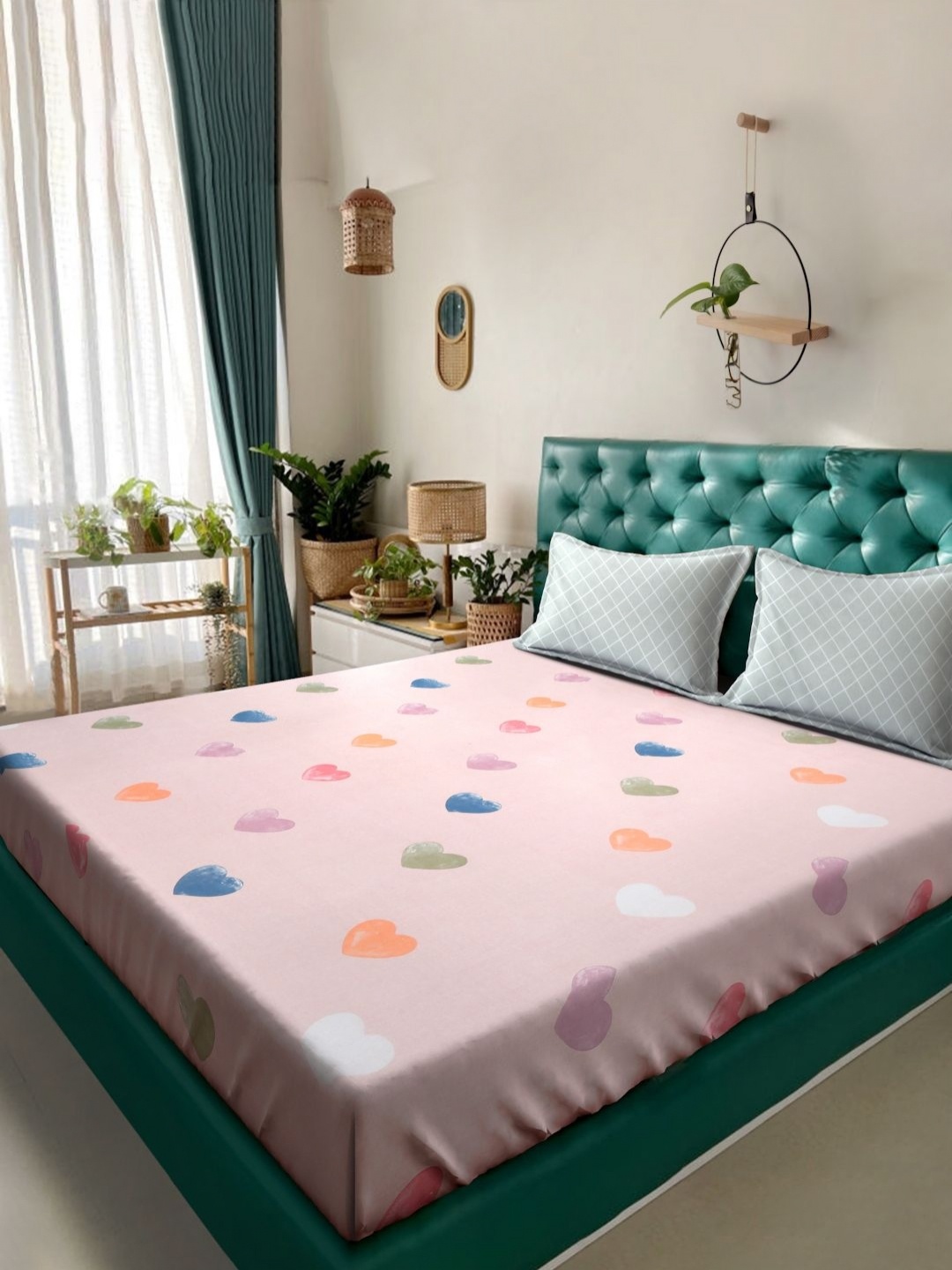 KLOTTHE Pink & Orange Abstract Printed Flat 300 TC King Bedsheet with 2 Pillow Covers
KLOTTHE Pink & Orange Abstract Printed Flat 300 TC King Bedsheet with 2 Pillow Covers