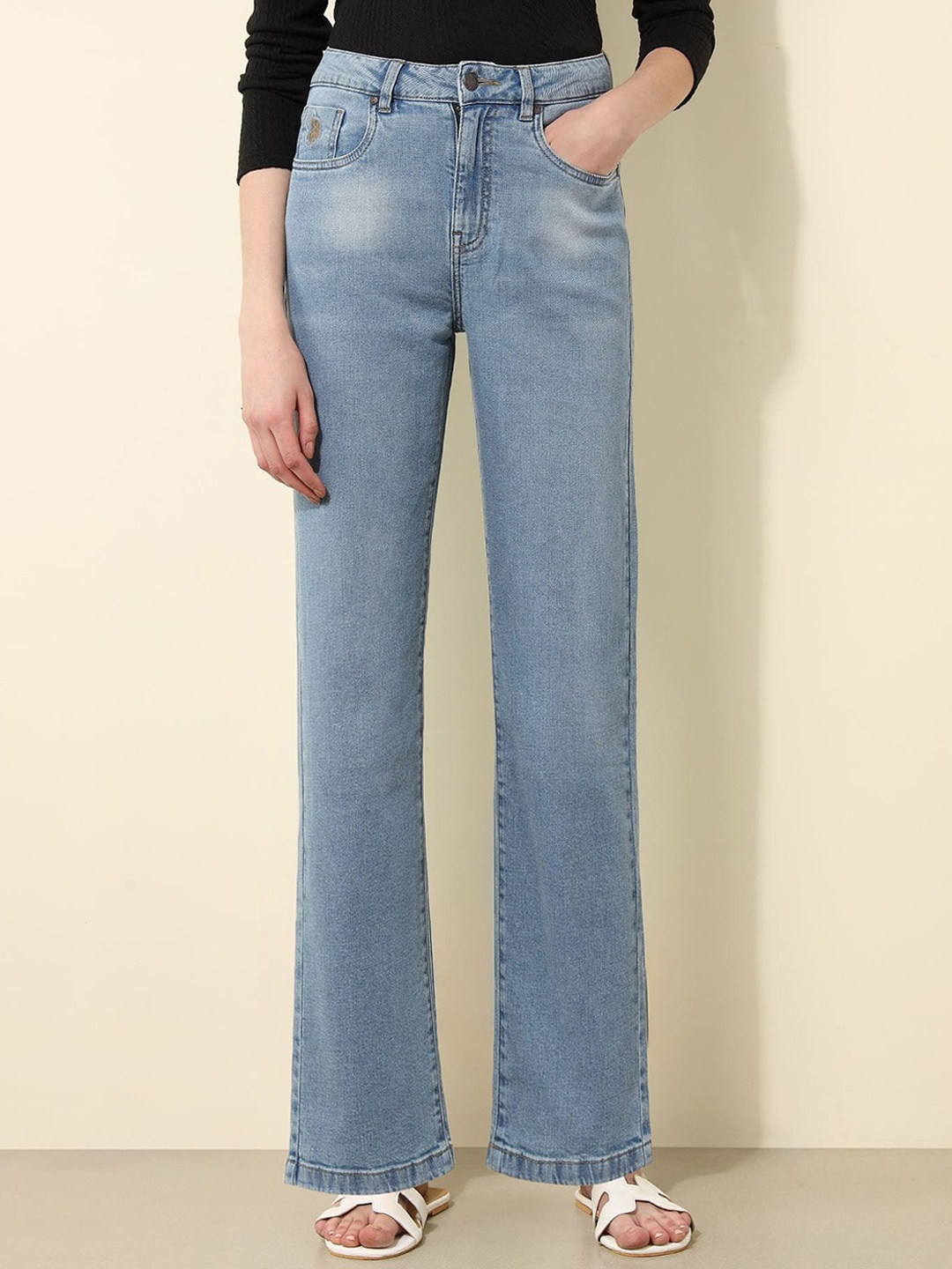 U.S. Polo Assn. Women Women Straight Fit High-Rise Light Fade Stretchable Jeans, Blue
U.S. Polo Assn. Women Women Straight Fit High-Rise Light Fade Stretchable Jeans, Blue