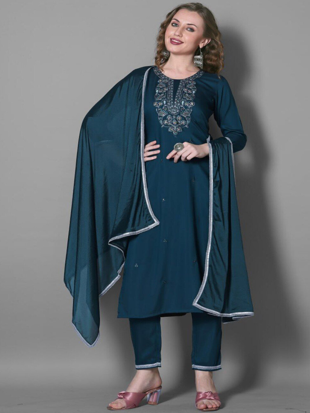 SHIJILA Floral Embroidered Round Neck Sequinned Straight Kurta With Trousers & Dupatta, Teal
SHIJILA Floral Embroidered Round Neck Sequinned Straight Kurta With Trousers & Dupatta, Teal