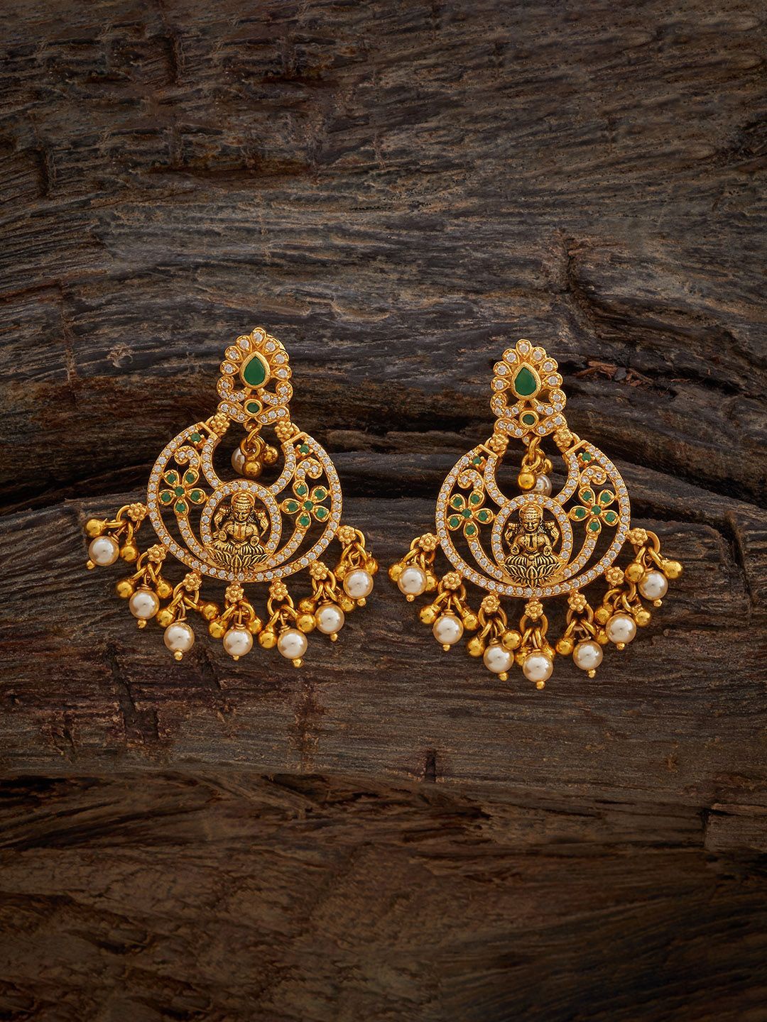 Kushal's Fashion Jewellery 92.5 Sterling Silver Gold-Plated Crescent Shaped Chandbalis
Kushal's Fashion Jewellery 92.5 Sterling Silver Gold-Plated Crescent Shaped Chandbalis