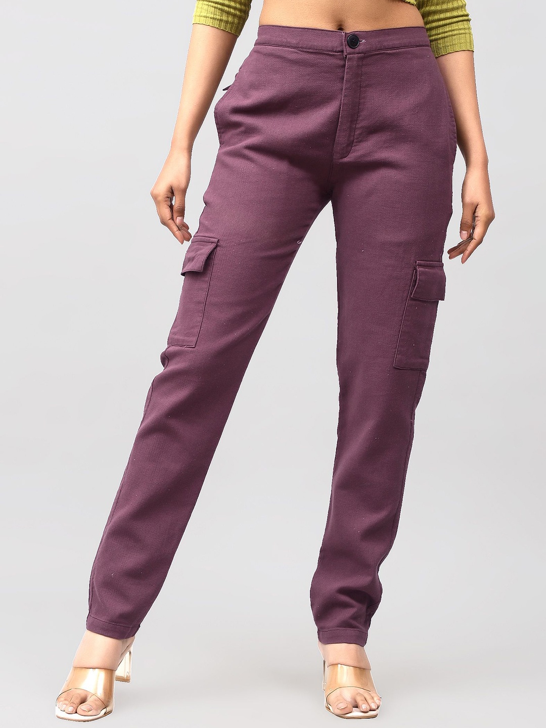 BLUEBIRD Women Relaxed Slim Fit High-Rise Easy Wash Cotton Cargos Trousers, Maroon
BLUEBIRD Women Relaxed Slim Fit High-Rise Easy Wash Cotton Cargos Trousers, Maroon