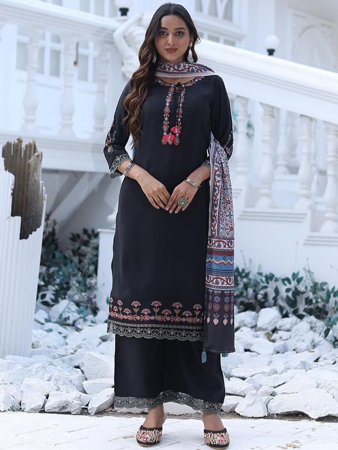 KODILA ENTERPRISE Floral Embroidered Thread Work Straight Kurta With Trouser And Dupatta, Black
KODILA ENTERPRISE Floral Embroidered Thread Work Straight Kurta With Trouser And Dupatta, Black