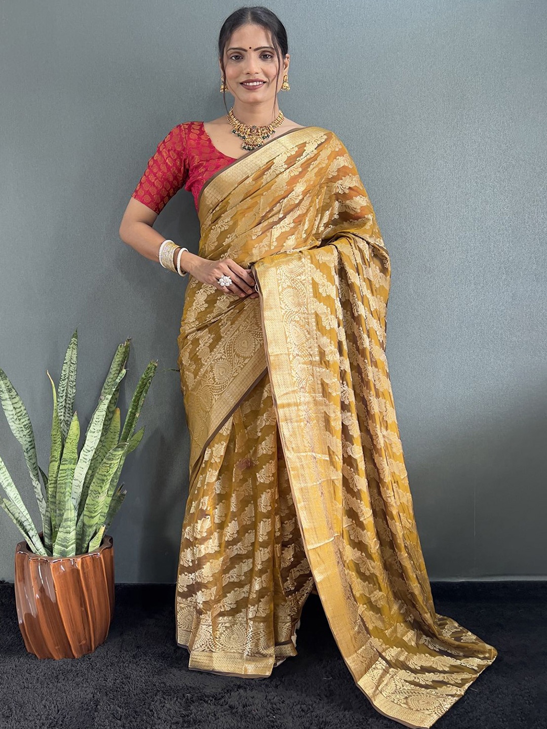 DIVASTRI Woven Design Zari Chiffon Ready to Wear Saree With Unstitched Blouse Piece, Mustard
DIVASTRI Woven Design Zari Chiffon Ready to Wear Saree With Unstitched Blouse Piece, Mustard