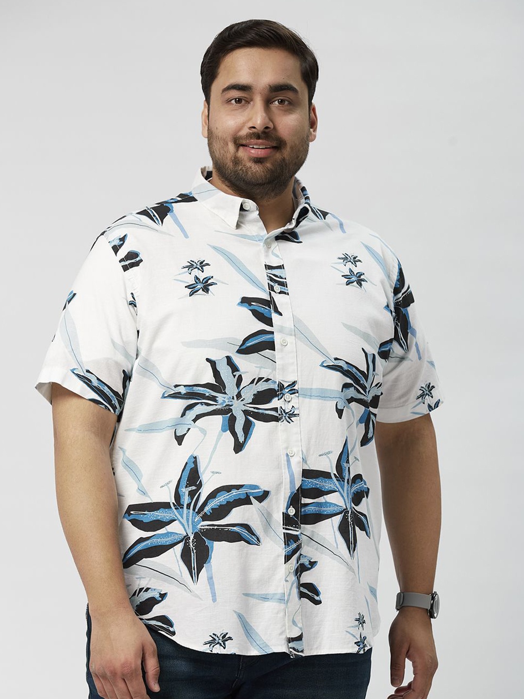 Big Hello - The Plus Life Men Comfort Floral Opaque Printed Casual Shirt, Blue
Big Hello - The Plus Life Men Comfort Floral Opaque Printed Casual Shirt, Blue