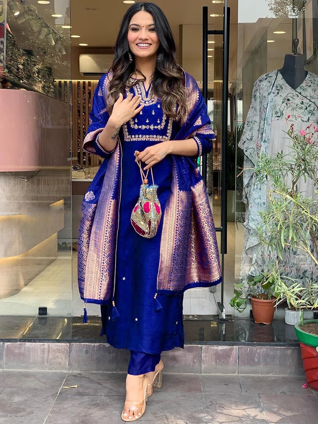 ZEEPKART Ethnic Motifs Embroidered Beads And Stones Work Kurta With Trousers & Dupatta, Blue
ZEEPKART Ethnic Motifs Embroidered Beads And Stones Work Kurta With Trousers & Dupatta, Blue