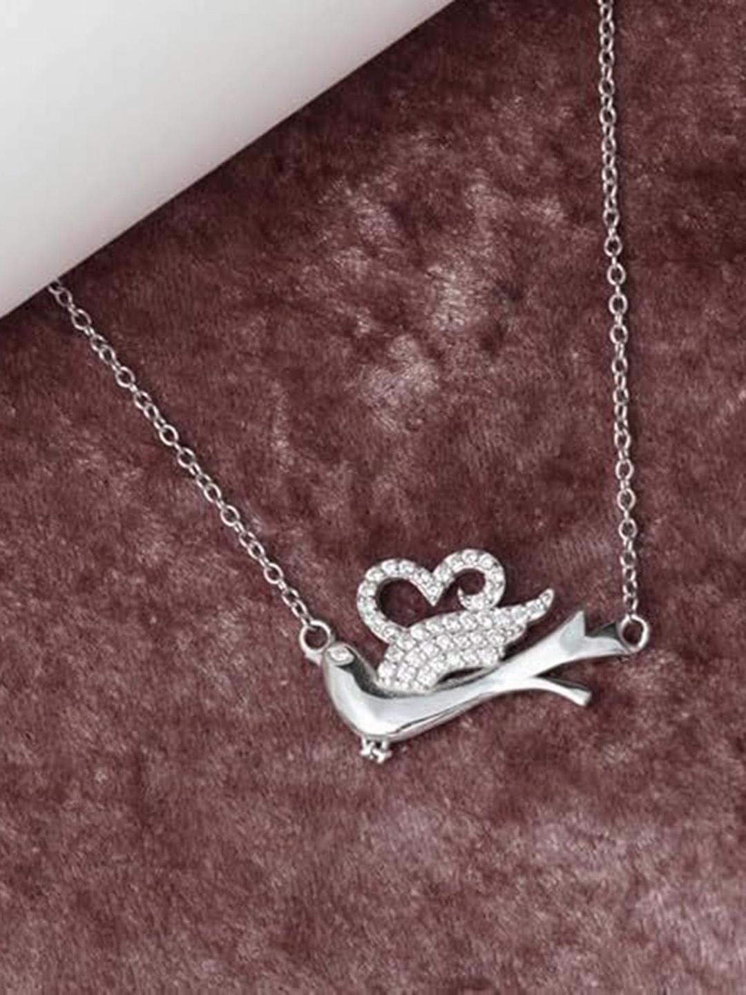 Tuanz Silver Jewelry 925 Silver Rhodium-Plated Artificial Stone Studded Pendant With Chain
Tuanz Silver Jewelry 925 Silver Rhodium-Plated Artificial Stone Studded Pendant With Chain