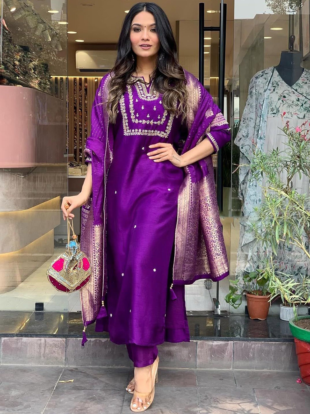 ZEEPKART Ethnic Motifs Embroidered Beads And Stones Kurta with Trouser & Dupatta, Purple
ZEEPKART Ethnic Motifs Embroidered Beads And Stones Kurta with Trouser & Dupatta, Purple