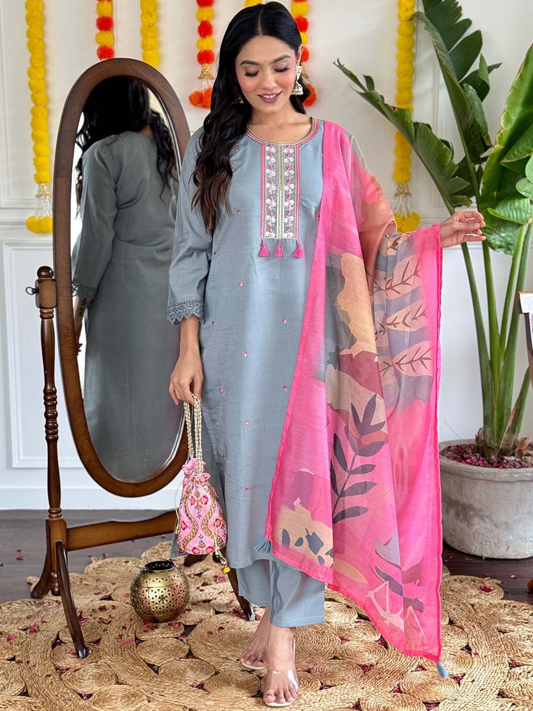 NIZA FASHION Women Ethnic Motifs Embroidered Regular Chanderi Silk Kurta with Trousers & With Dupatta, Grey
NIZA FASHION Women Ethnic Motifs Embroidered Regular Chanderi Silk Kurta with Trousers & With Dupatta, Grey