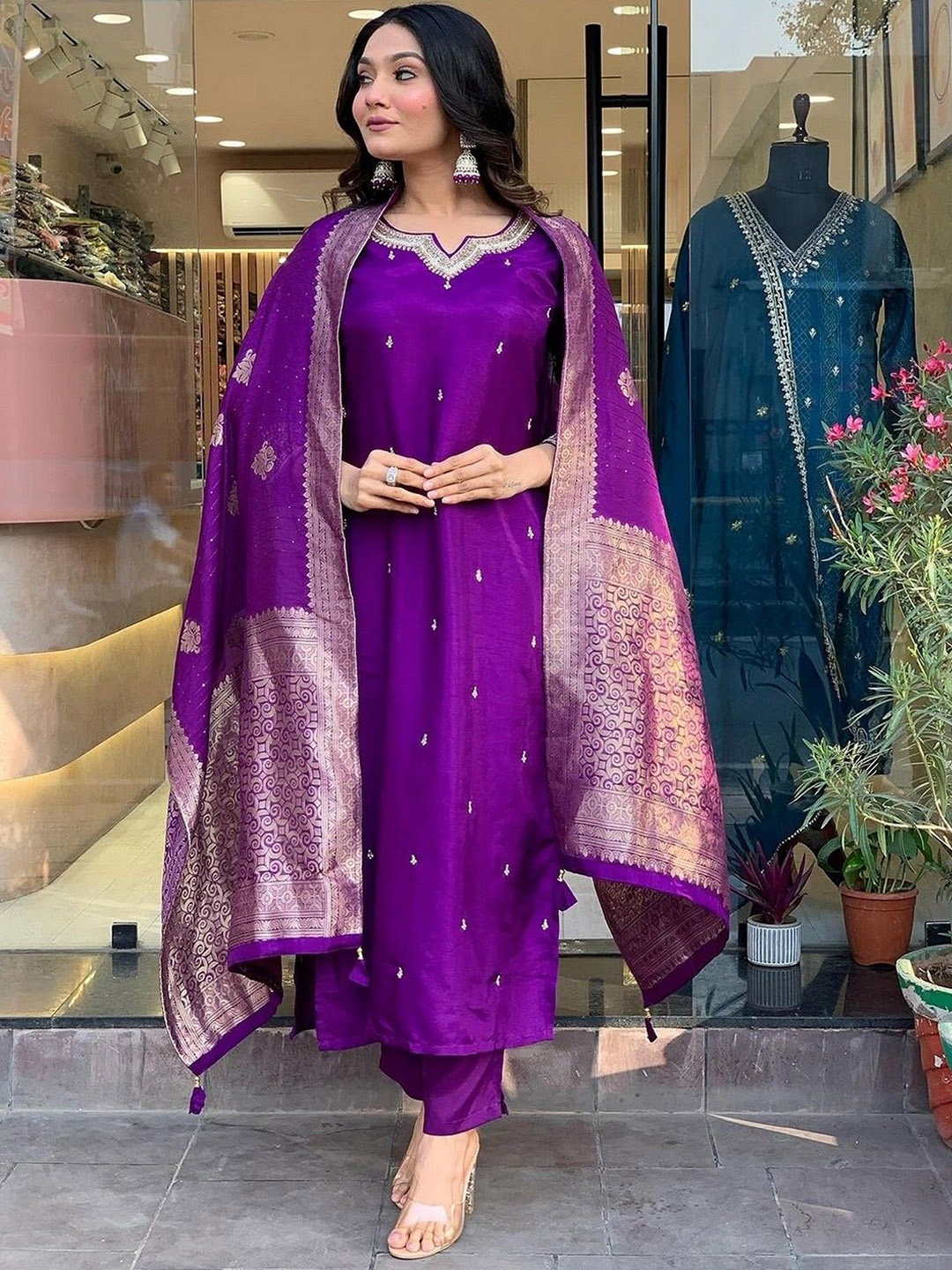 ZEEPKART Ethnic Motifs Embroidered Notch Neck Straight Kurta With Trousers & Dupatta, Purple
ZEEPKART Ethnic Motifs Embroidered Notch Neck Straight Kurta With Trousers & Dupatta, Purple