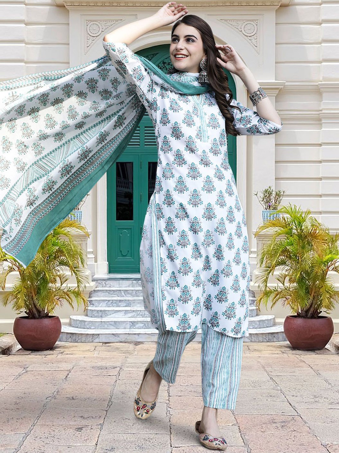 Moda Rapido Ethnic Motifs Printed Straight Kurta With Trousers & Dupatta, White
Moda Rapido Ethnic Motifs Printed Straight Kurta With Trousers & Dupatta, White