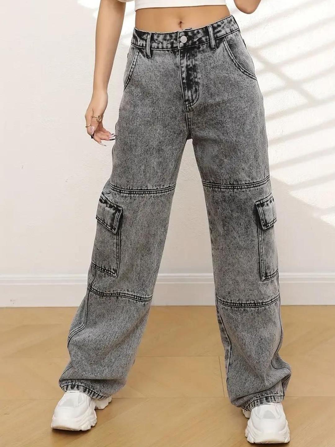 DressBerry Women Comfort Wide Leg High-Rise Light Fade Acid Wash Stretchable Jeans, Grey
DressBerry Women Comfort Wide Leg High-Rise Light Fade Acid Wash Stretchable Jeans, Grey