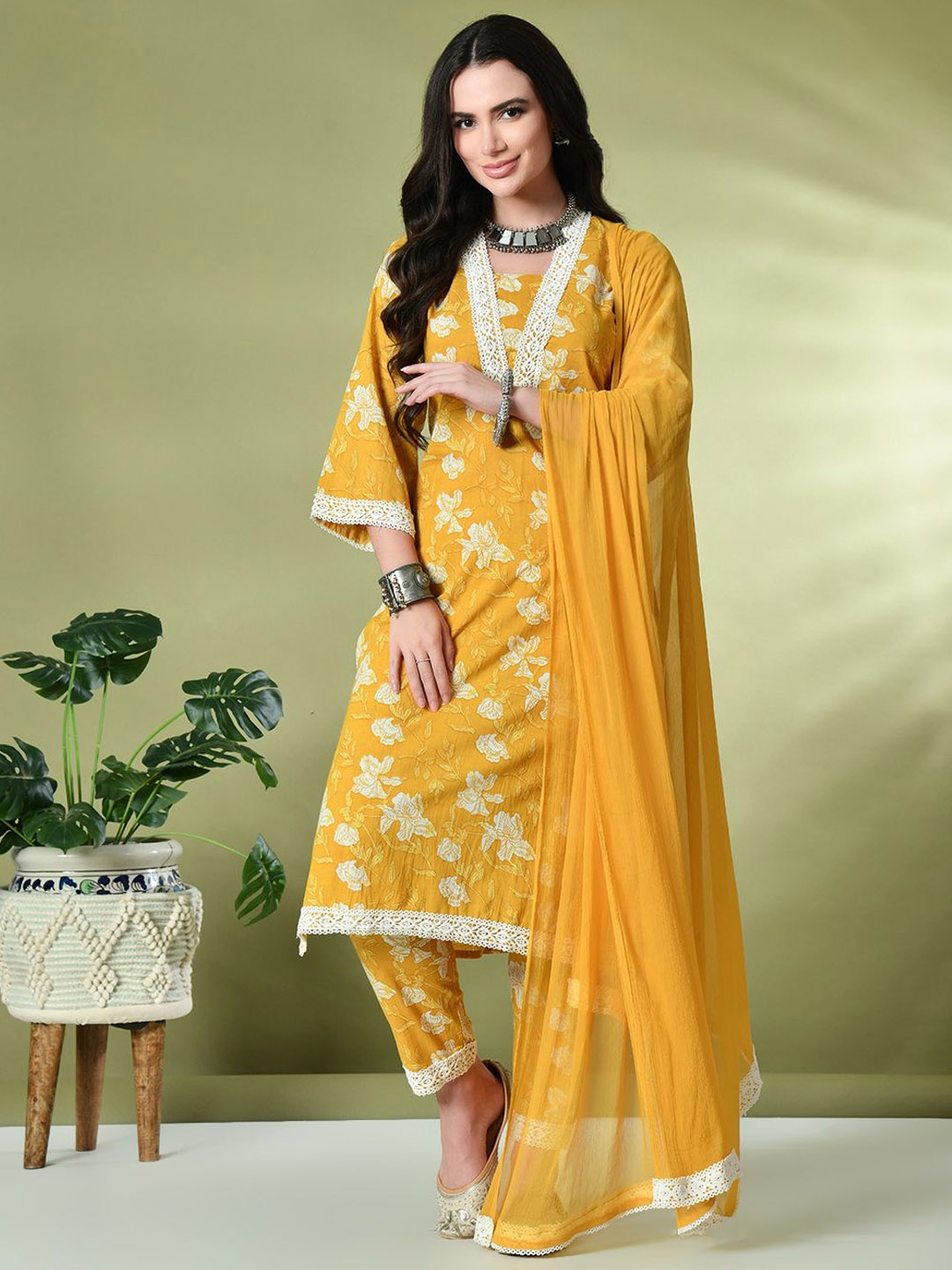 KALINI Women Floral Printed Regular Pure Cotton Kurta with Trousers & With Dupatta, Yellow
KALINI Women Floral Printed Regular Pure Cotton Kurta with Trousers & With Dupatta, Yellow