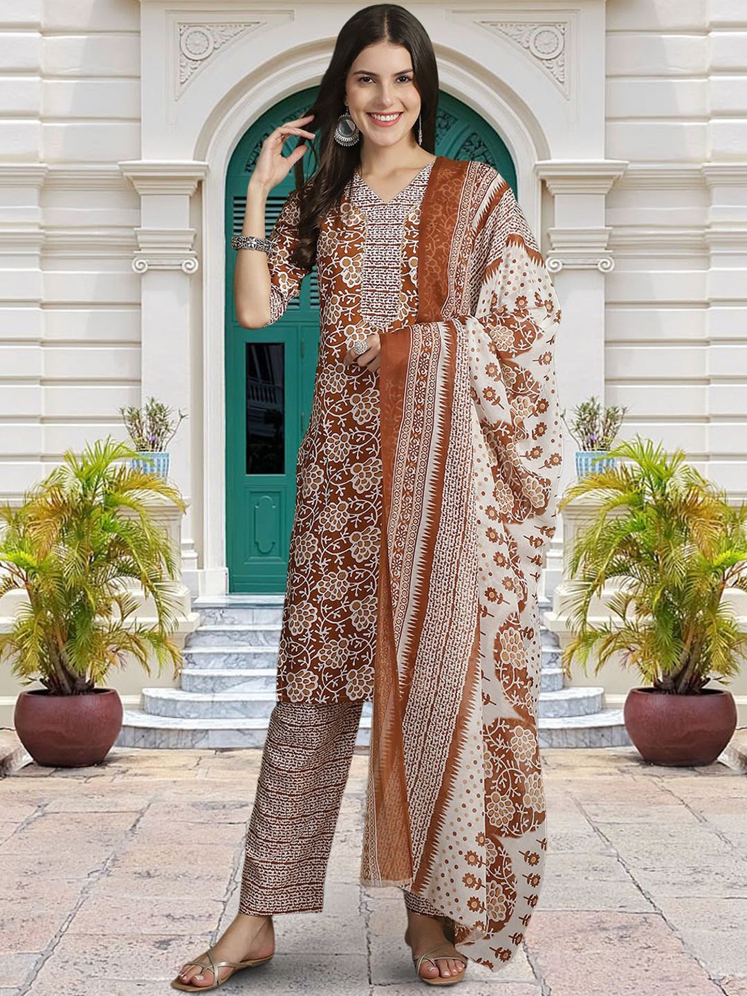 Moda Rapido Brown & White Ethnic Motifs Printed Straight Kurta with Trousers & Dupatta
Moda Rapido Brown & White Ethnic Motifs Printed Straight Kurta with Trousers & Dupatta