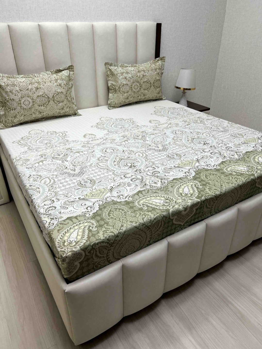 Pure Decor Lifestyle Green Printed Pure Cotton 400TC King Bedsheet Set 2.74m x 2.74m
Pure Decor Lifestyle Green Printed Pure Cotton 400TC King Bedsheet Set 2.74m x 2.74m