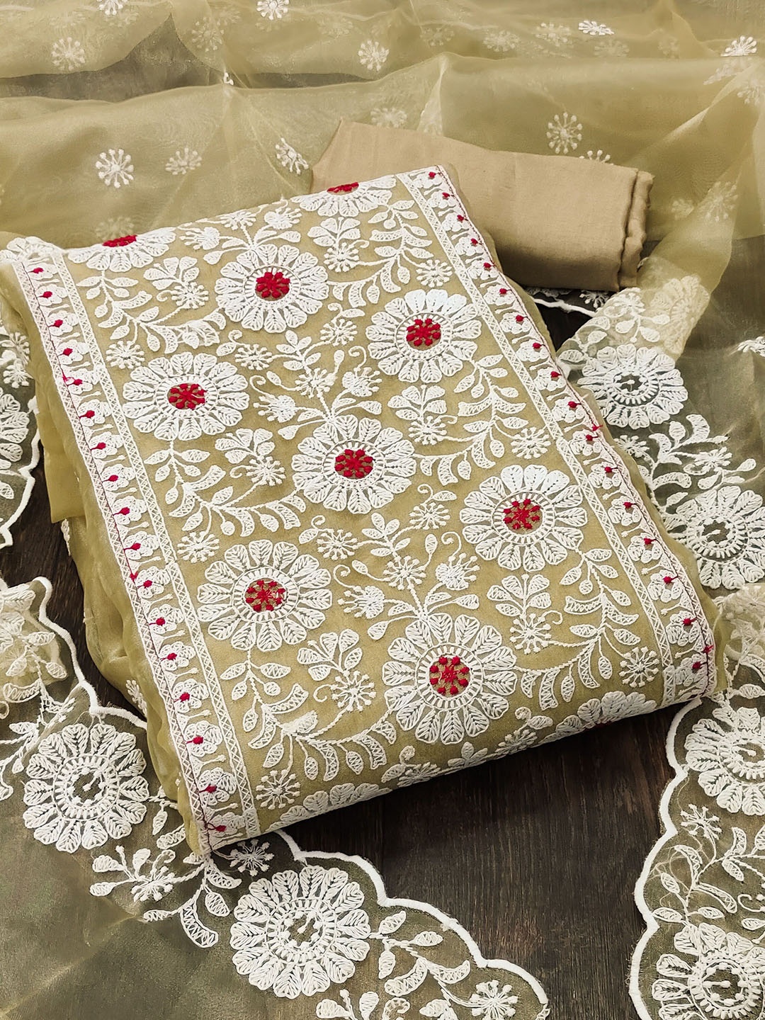 SAINOOR Floral Embroidered Thread Work Organza Semi-Stitched Dress Material, Beige
SAINOOR Floral Embroidered Thread Work Organza Semi-Stitched Dress Material, Beige