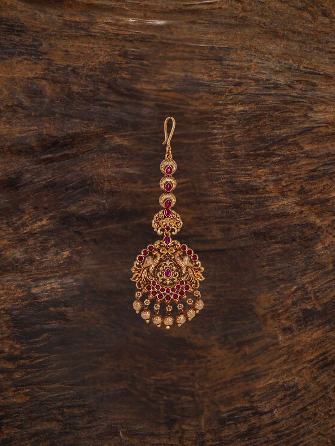 South Temple Jewellery Gold-Plated Artificial Stones and Beads Studded Maang Tikka Head Jewellery
South Temple Jewellery Gold-Plated Artificial Stones and Beads Studded Maang Tikka Head Jewellery