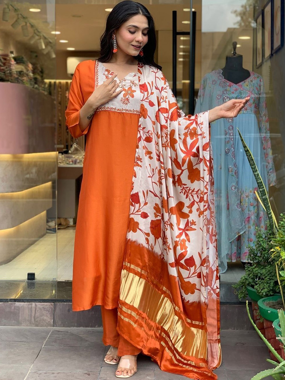 NIRMAL CREATION Floral Printed Notch Neck Pure Cotton Kurta With Trousers & Dupatta, Orange
NIRMAL CREATION Floral Printed Notch Neck Pure Cotton Kurta With Trousers & Dupatta, Orange