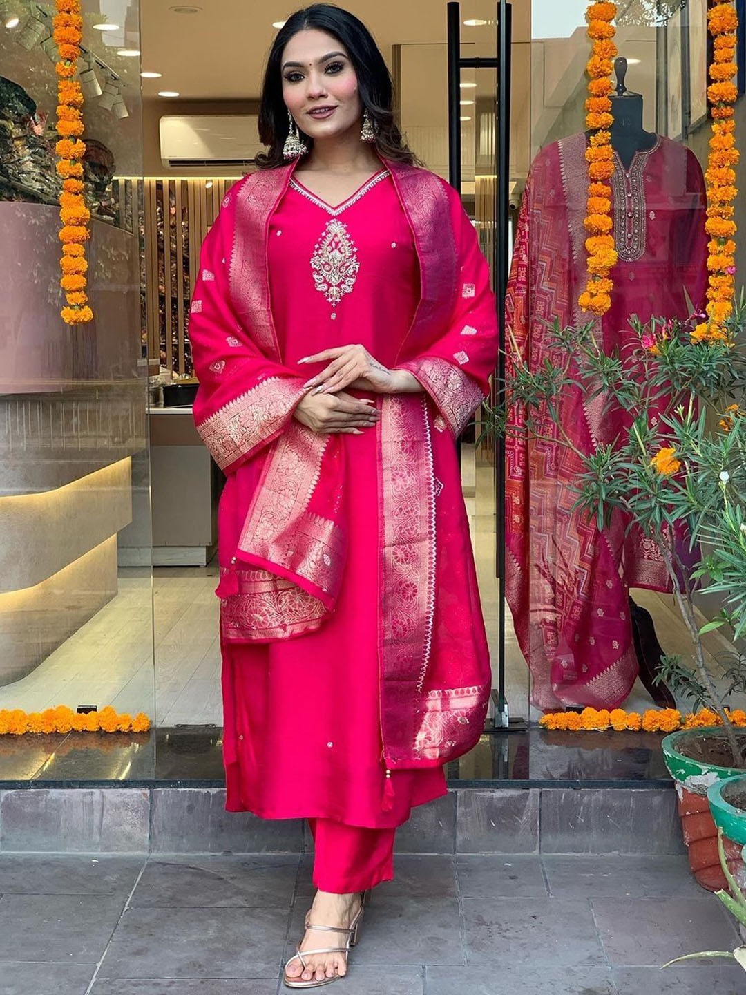 A.V.M. SILK MILLS Women Floral Embroidered Regular Pure Cotton Kurta with Trousers & With Dupatta, Pink
A.V.M. SILK MILLS Women Floral Embroidered Regular Pure Cotton Kurta with Trousers & With Dupatta, Pink