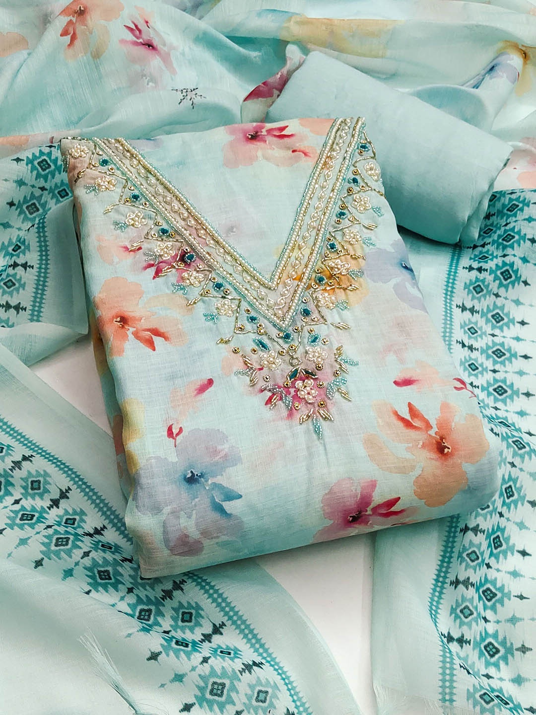 SAINOOR Floral Printed Beads & Stones Lilan Cotton Unstitched Dress Material, Blue
SAINOOR Floral Printed Beads & Stones Lilan Cotton Unstitched Dress Material, Blue