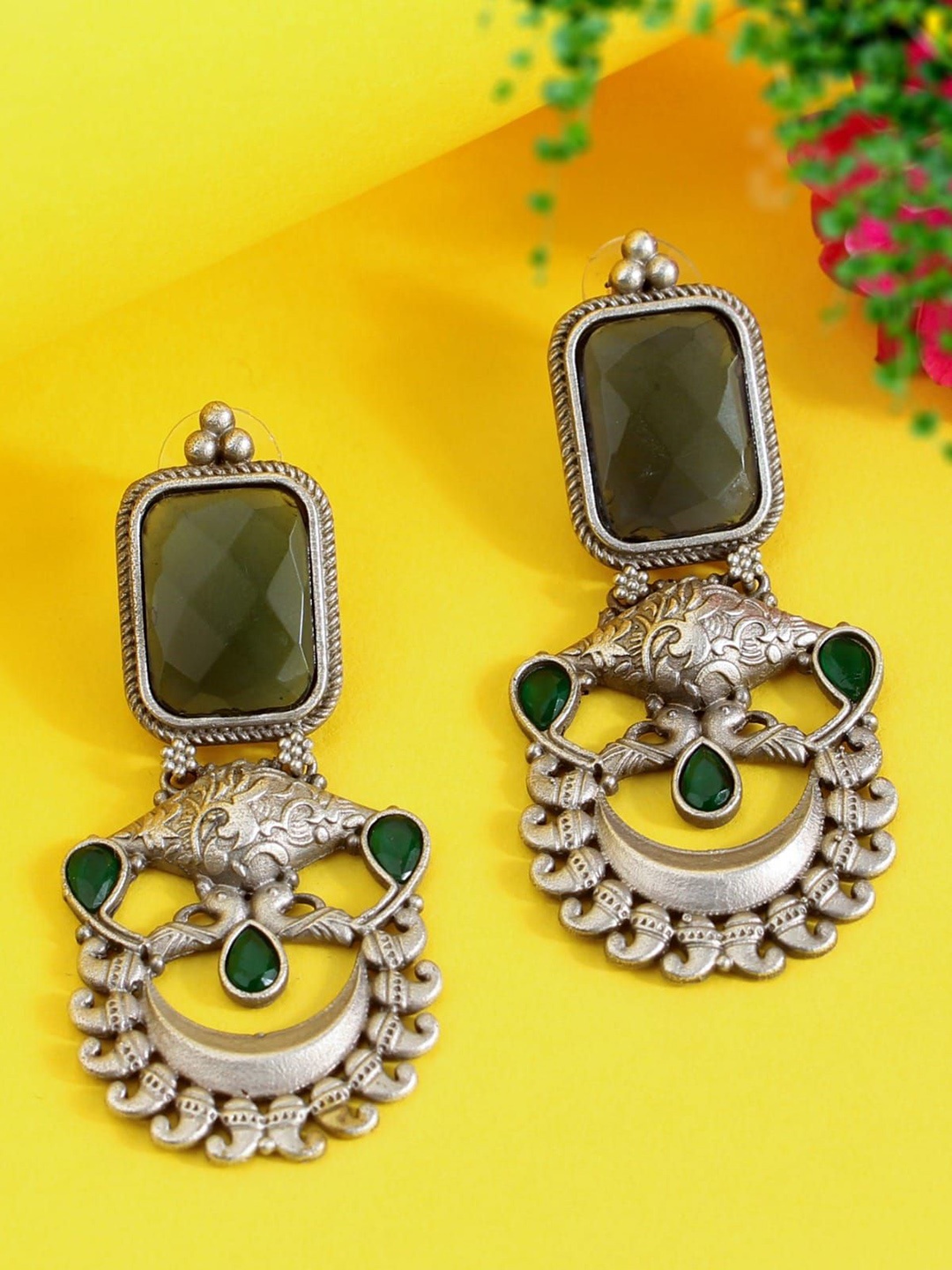 SANAA CREATIONS Silver-Plated Artificial Stone Studded Geometric Oxidised Drop Earrings
SANAA CREATIONS Silver-Plated Artificial Stone Studded Geometric Oxidised Drop Earrings