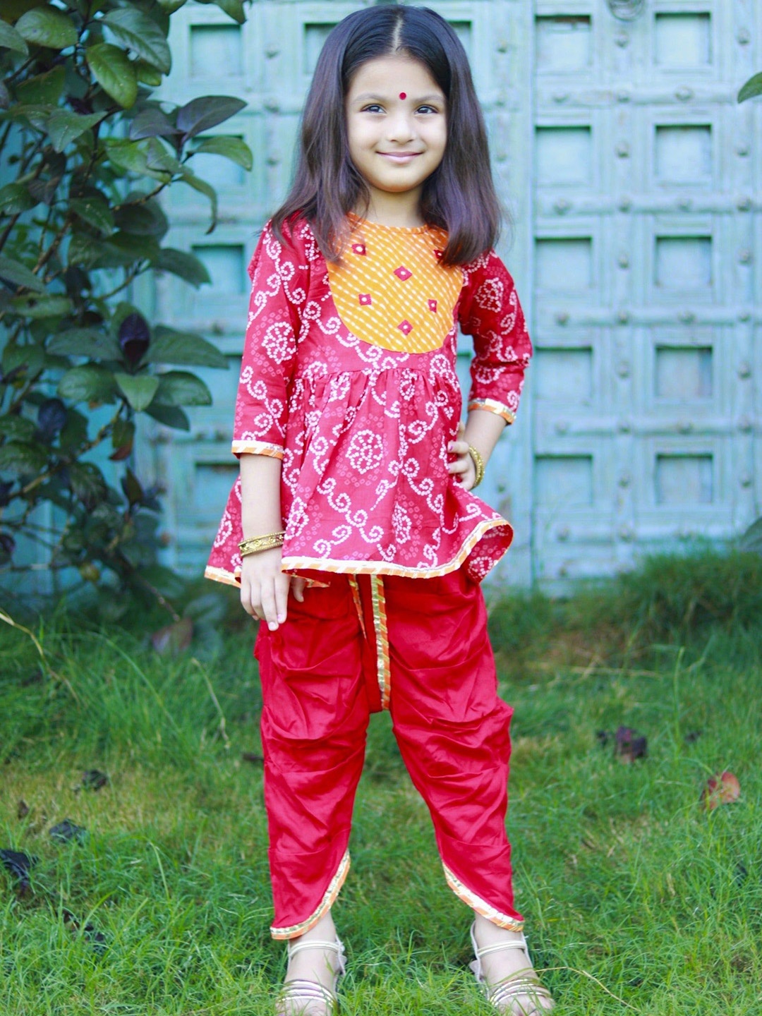 Thread & Button Girls Bandhani Printed Regular Pure Cotton Kurti with Dhoti Pants, Red
Thread & Button Girls Bandhani Printed Regular Pure Cotton Kurti with Dhoti Pants, Red
