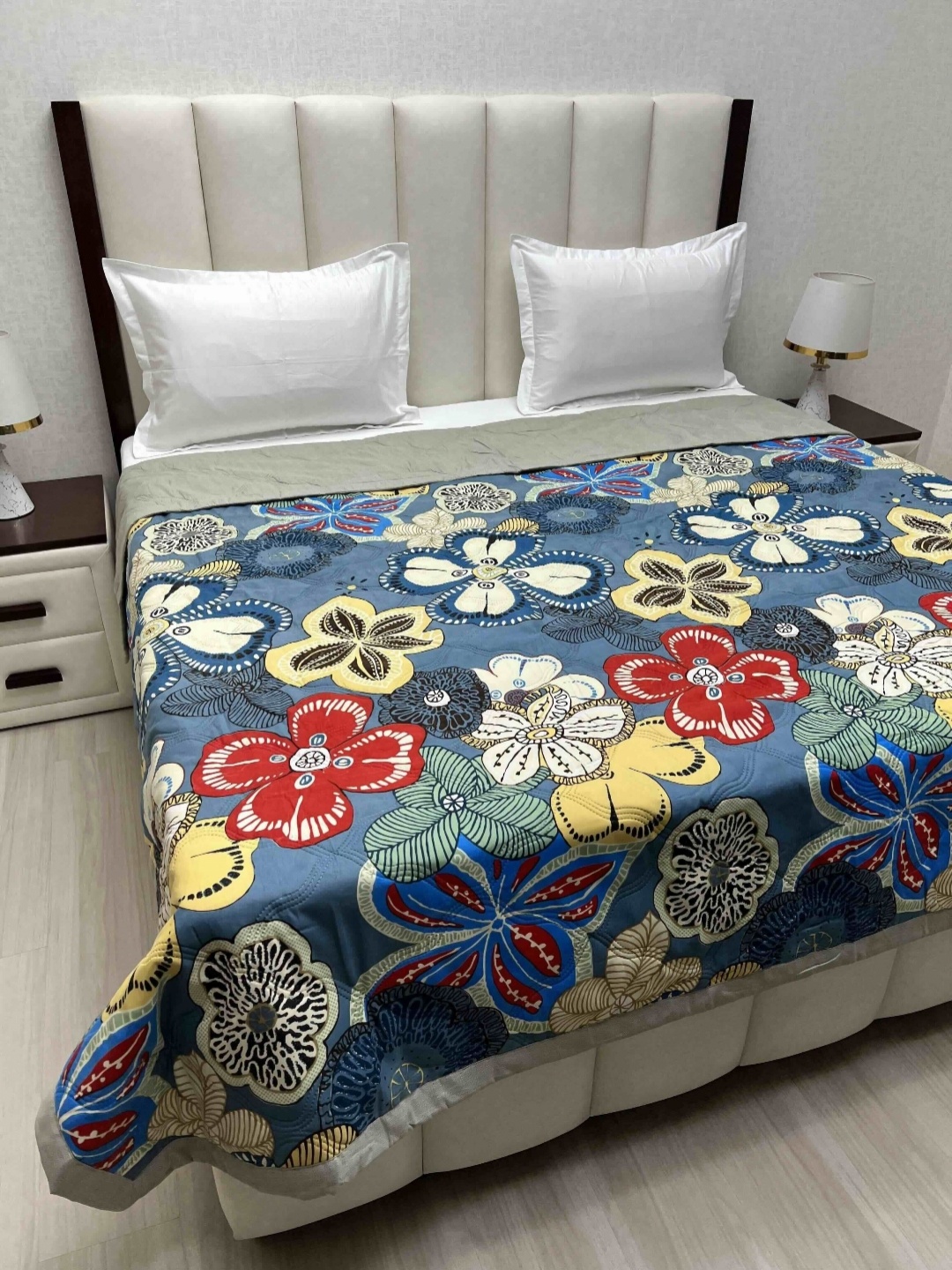 Pure Decor Blue & Yellow Floral Printed Microfiber AC Room 180 GSM Double Bed Comforter
Pure Decor Blue & Yellow Floral Printed Microfiber AC Room 180 GSM Double Bed Comforter