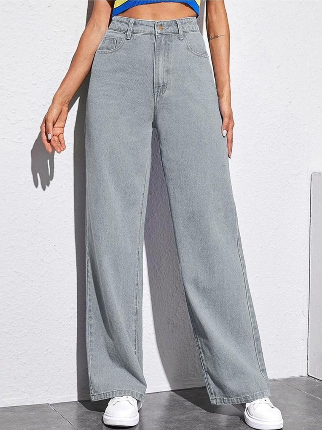 DressBerry Women Comfort Straight Fit High-Rise Light Fade Acid Wash Stretchable Jeans, Grey
DressBerry Women Comfort Straight Fit High-Rise Light Fade Acid Wash Stretchable Jeans, Grey