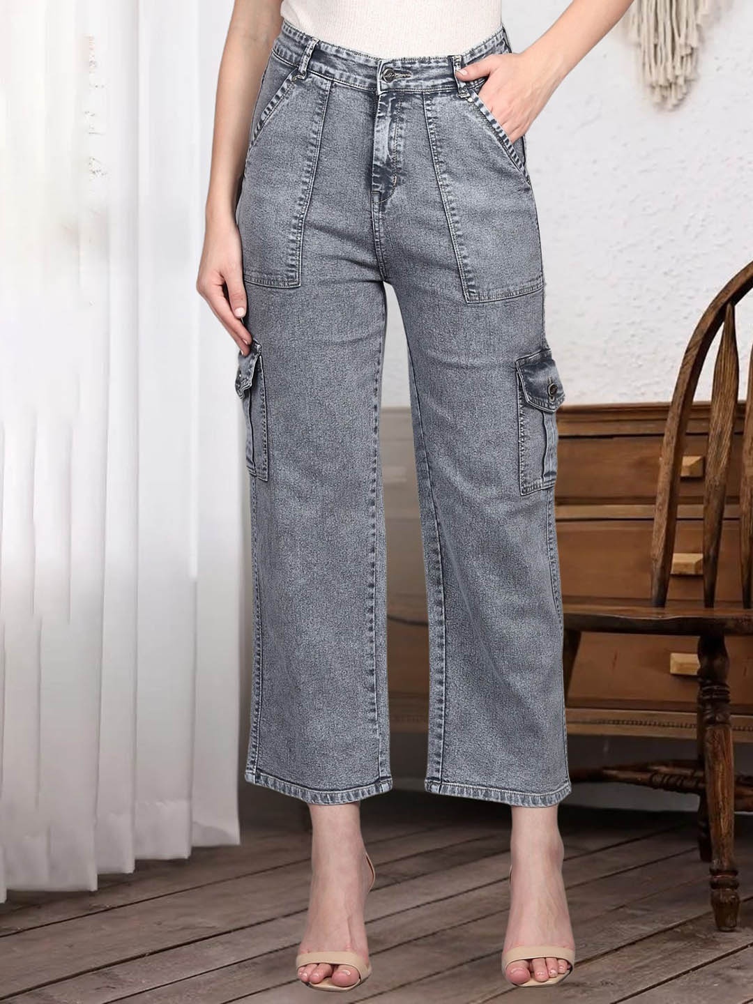 DressBerry Women Comfort Straight Fit High-Rise Light Fade Acid Wash Stretchable Jeans, Grey
DressBerry Women Comfort Straight Fit High-Rise Light Fade Acid Wash Stretchable Jeans, Grey