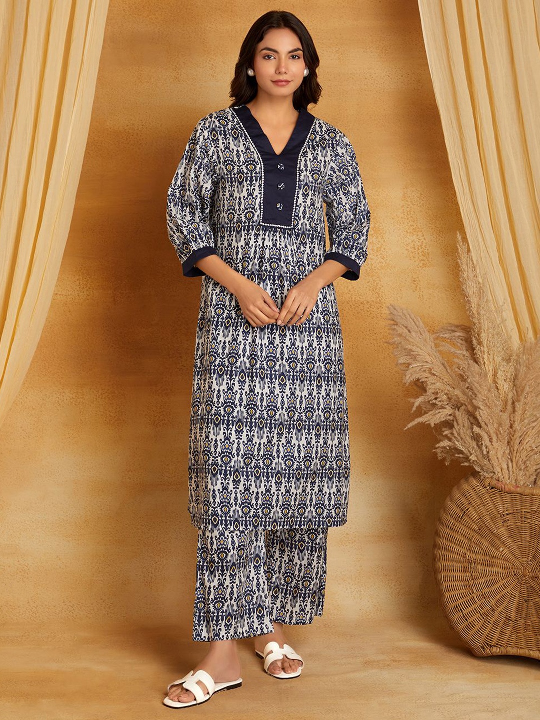SANASH Collections Printed Pure Cotton Tunic With Trousers Co-Ords Set, Black
SANASH Collections Printed Pure Cotton Tunic With Trousers Co-Ords Set, Black