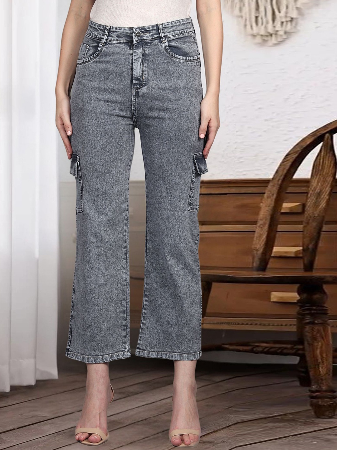 DressBerry Women Comfort Straight Fit High-Rise Light Fade Acid Wash Stretchable Jeans, Grey
DressBerry Women Comfort Straight Fit High-Rise Light Fade Acid Wash Stretchable Jeans, Grey