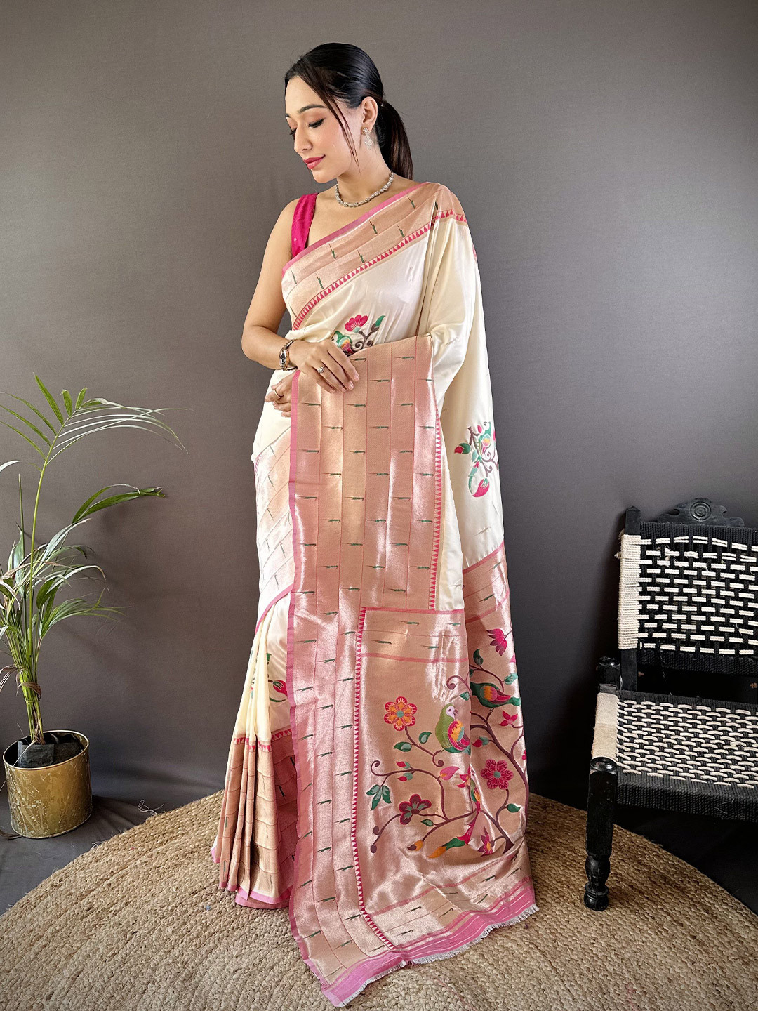 DIVASTRI Floral Woven Design Zari Silk Paithani Saree With Unstitched Blouse Piece, Cream
DIVASTRI Floral Woven Design Zari Silk Paithani Saree With Unstitched Blouse Piece, Cream