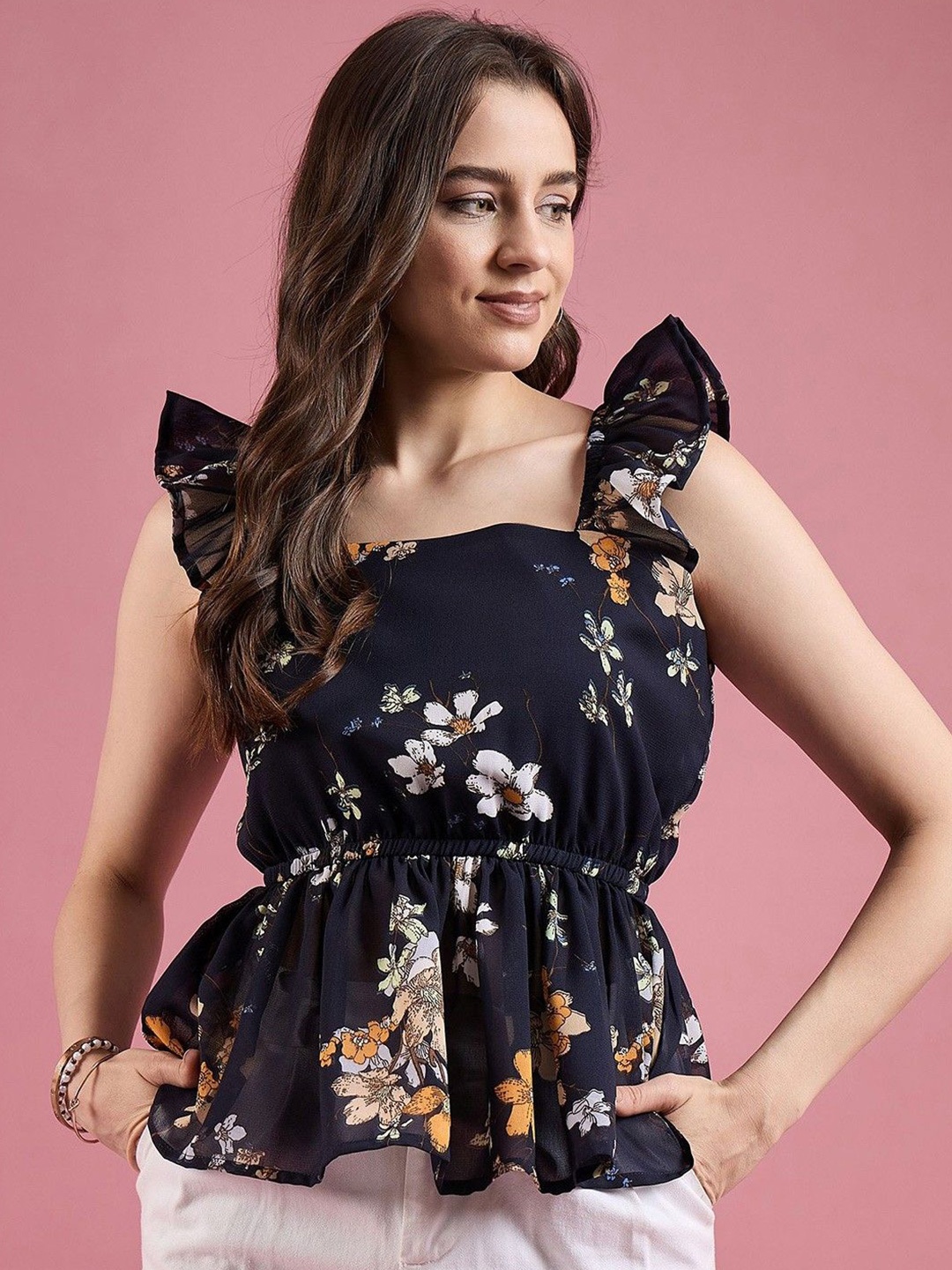 Raiyani Enterprise Floral Print Flutter Sleeve Applique Crepe Crop Top, Gold
Raiyani Enterprise Floral Print Flutter Sleeve Applique Crepe Crop Top, Gold