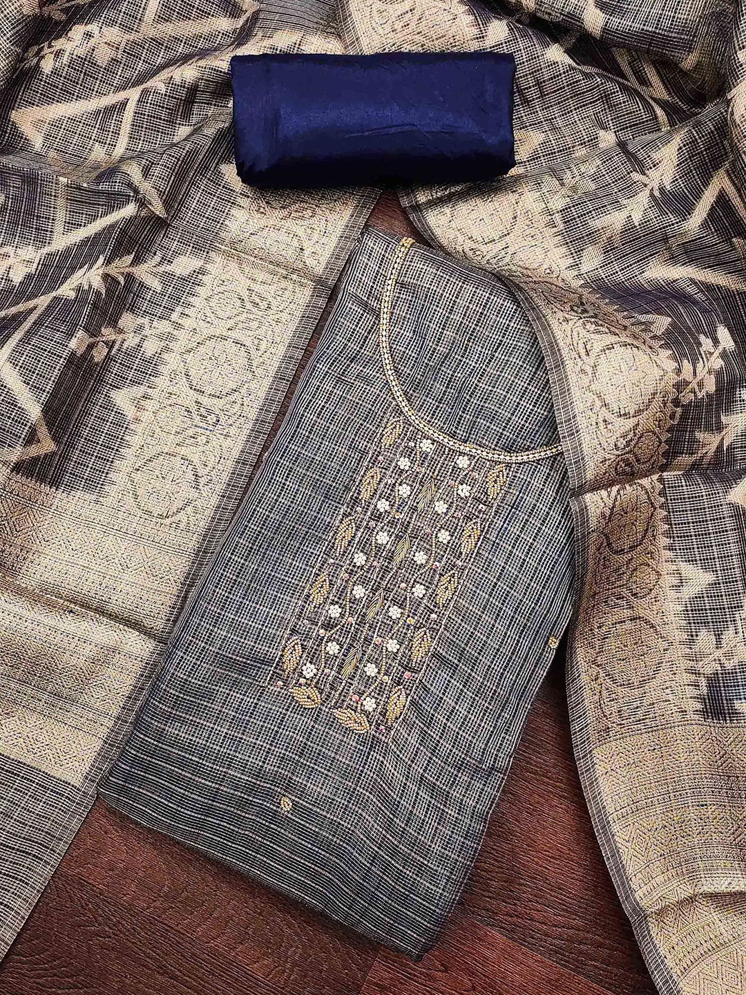 SAINOOR Geometric Woven Design Beads and Stones Organza Unstitched Dress Material, Grey
SAINOOR Geometric Woven Design Beads and Stones Organza Unstitched Dress Material, Grey