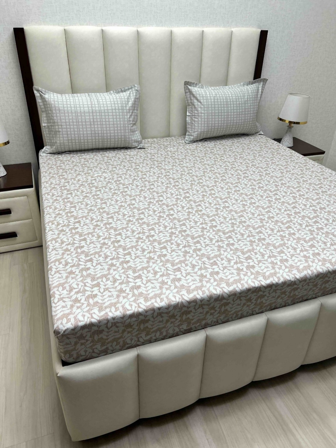 Pure Decor Lifestyle White Printed 240 TC Pure Cotton King Bedsheet Set- 2.74 m x 2.74 m
Pure Decor Lifestyle White Printed 240 TC Pure Cotton King Bedsheet Set- 2.74 m x 2.74 m