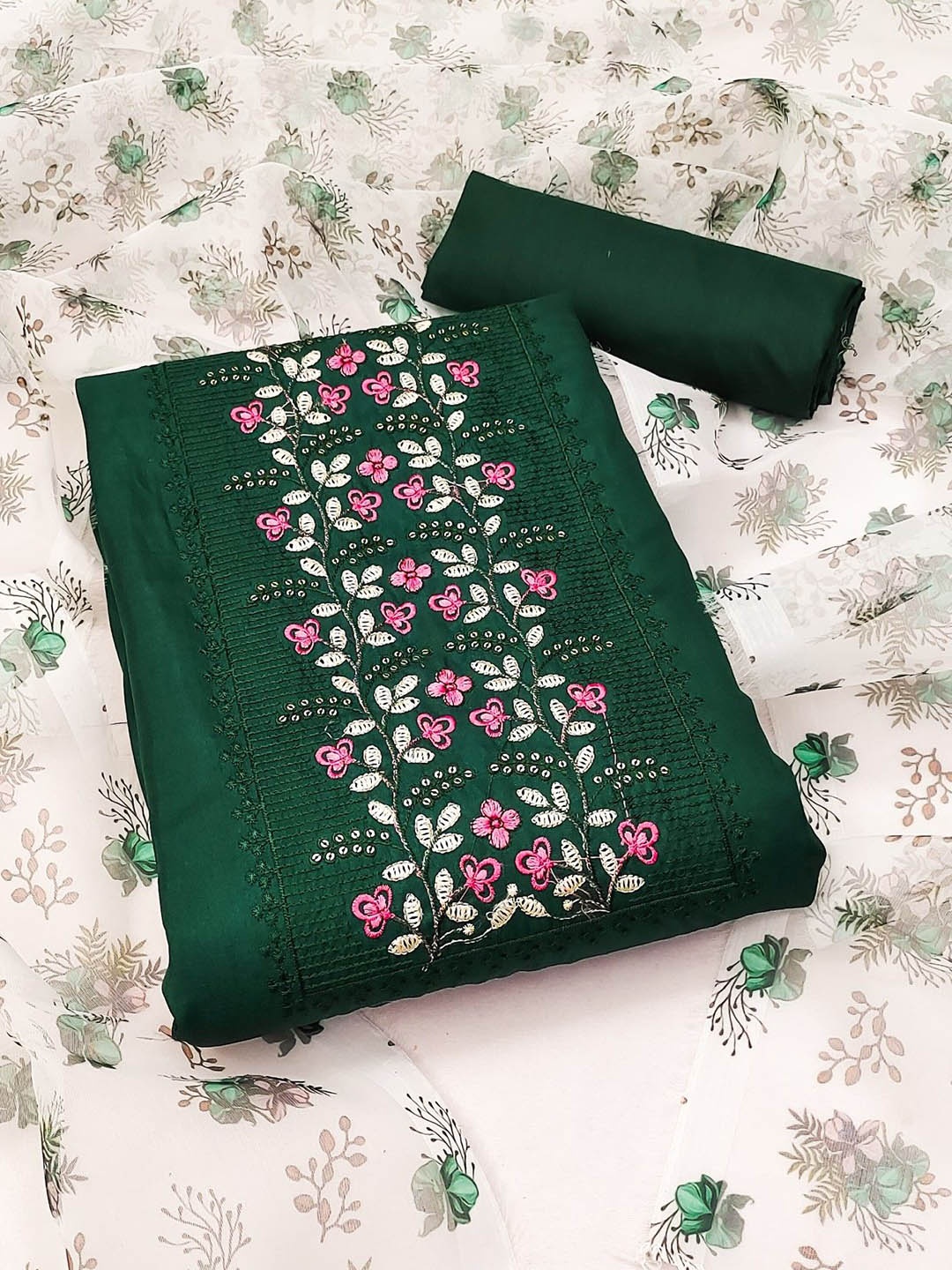 Rangtulika Ethnics Floral Embroidered Chanderi Cotton Unstitched Dress Material, Green
Rangtulika Ethnics Floral Embroidered Chanderi Cotton Unstitched Dress Material, Green