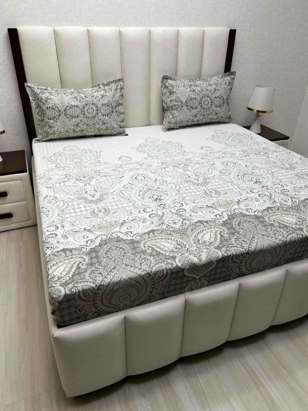 Pure Decor Lifestyle White Printed 250 TC Pure Cotton King Bedsheet Set- 2.74 m x 2.74 m
Pure Decor Lifestyle White Printed 250 TC Pure Cotton King Bedsheet Set- 2.74 m x 2.74 m