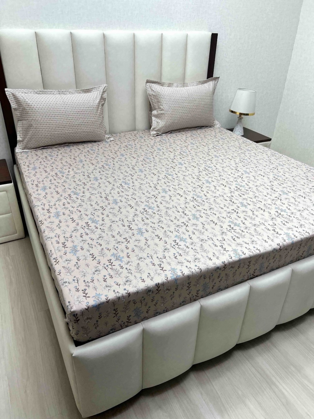 Pure Decor Lifestyle Brown Floral Printed Cotton 350 TC King Bedsheet Set 2.74m X 2.74m
Pure Decor Lifestyle Brown Floral Printed Cotton 350 TC King Bedsheet Set 2.74m X 2.74m