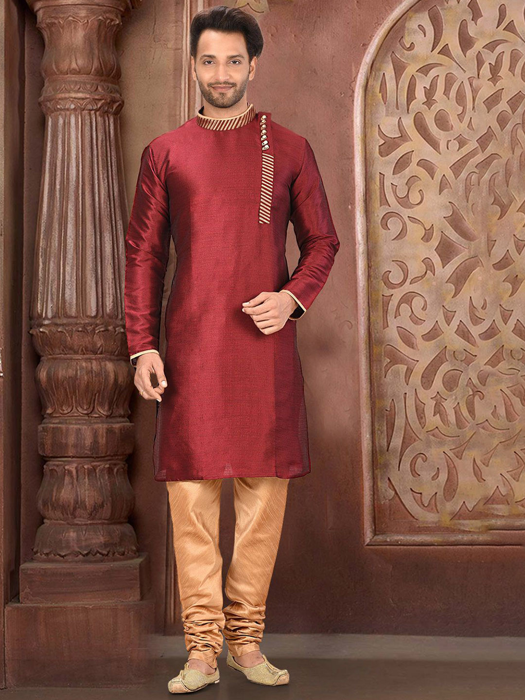 RANAK Men Regular Kurta with Pyjamas, Maroon
RANAK Men Regular Kurta with Pyjamas, Maroon